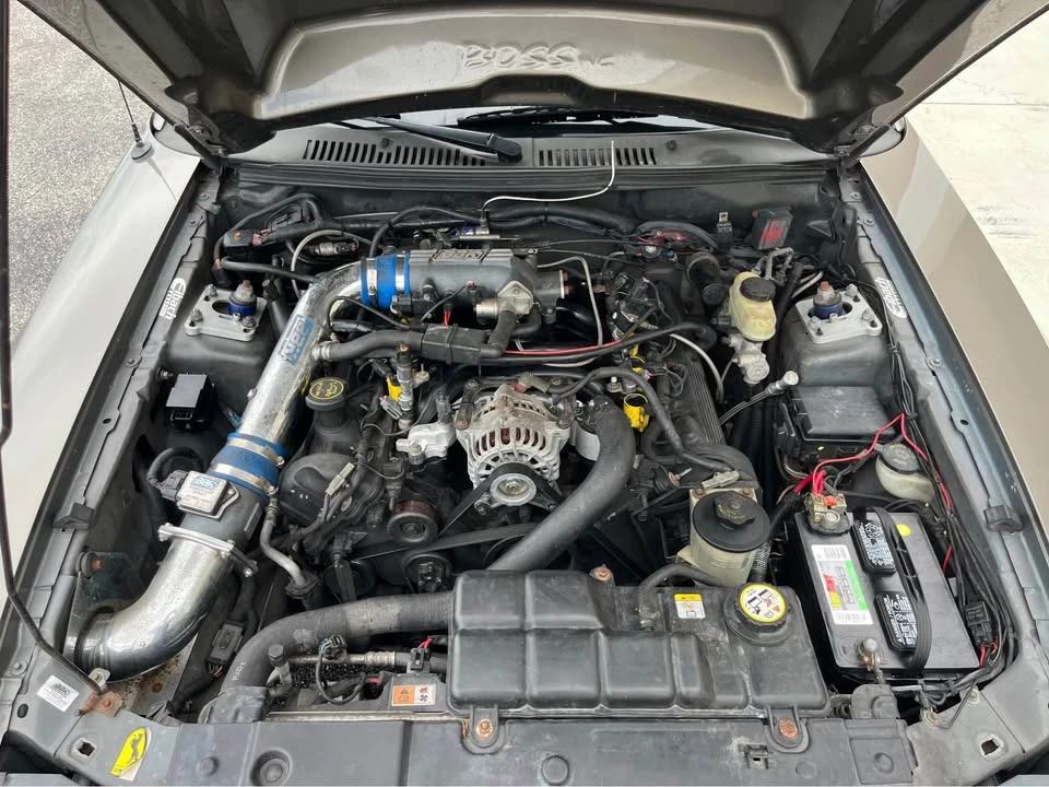 2002 Ford SN95 Mustang - Image 13 of 18