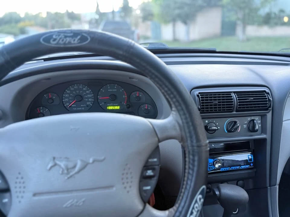 2002 Ford SN95 Mustang - Image 7 of 8