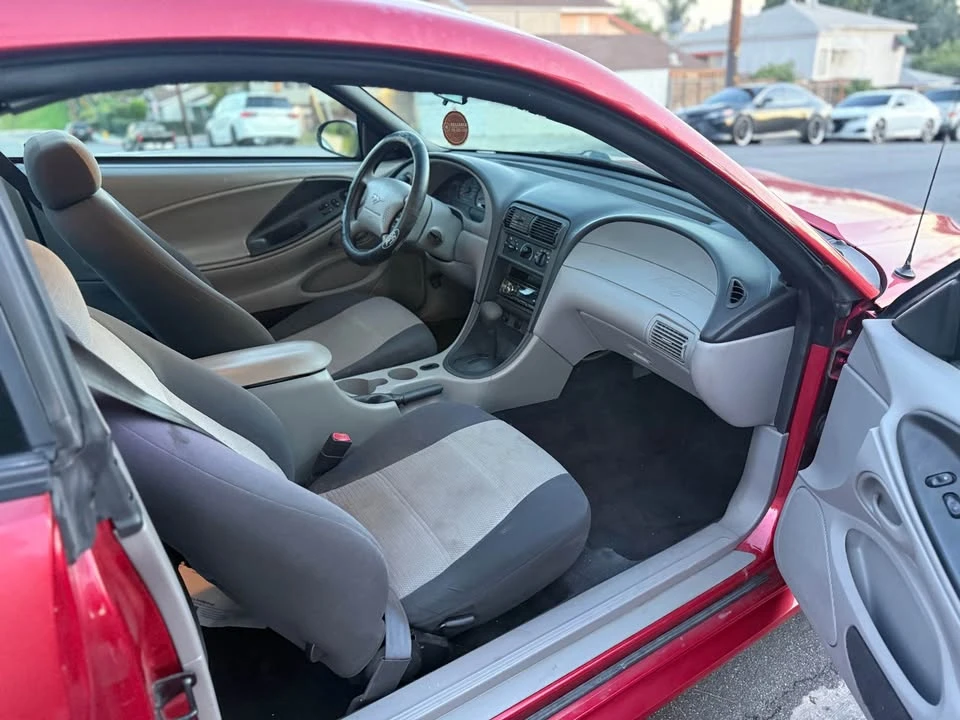 2002 Ford SN95 Mustang - Image 6 of 8
