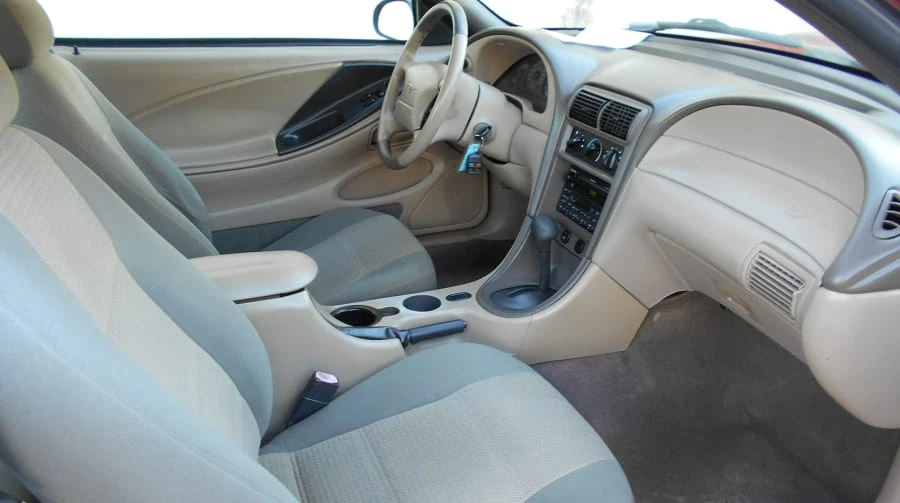 2002 Ford SN95 Mustang - Image 5 of 6