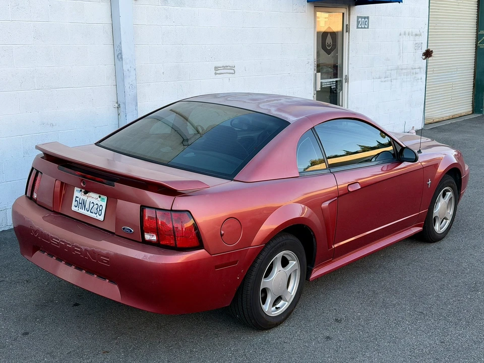2002 Ford SN95 Mustang - Image 2 of 31