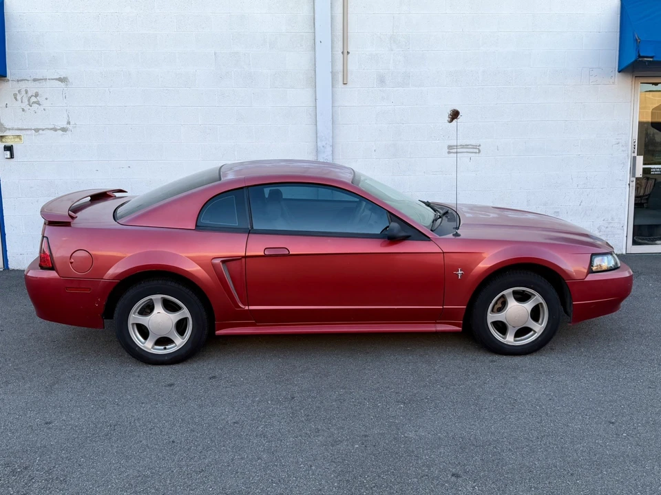 2002 Ford SN95 Mustang - Image 27 of 31
