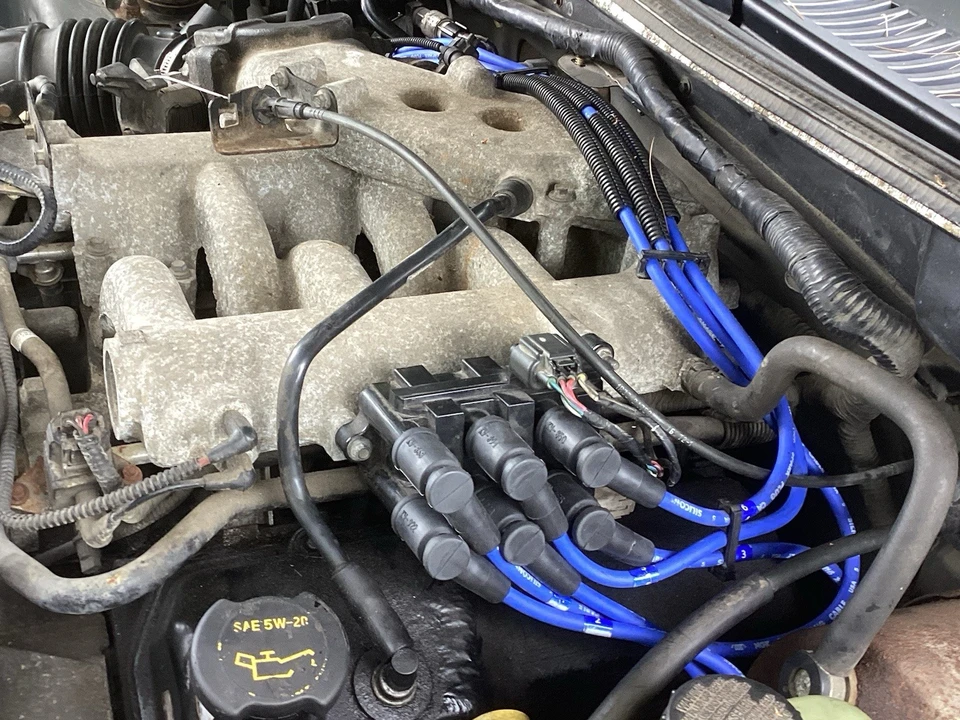 2002 Ford SN95 Mustang - Image 9 of 23