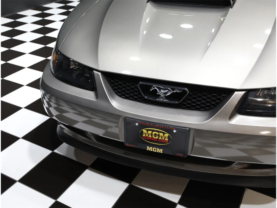2002 Ford SN95 Mustang - Image 13 of 31
