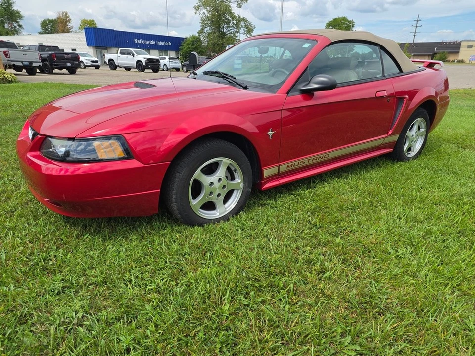 2002 Ford SN95 Mustang - Image 3 of 31