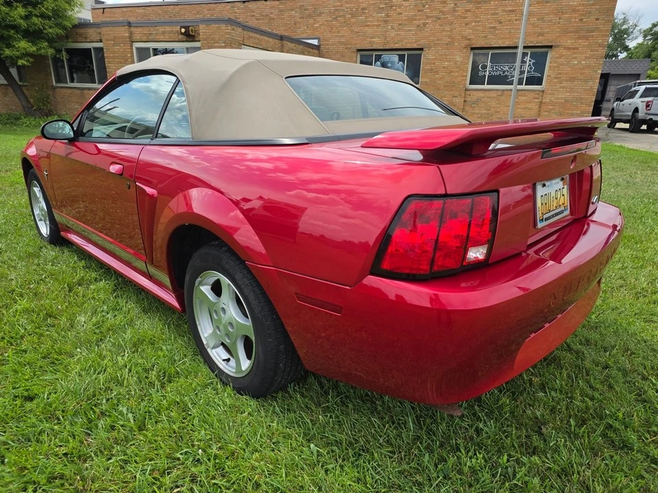 2002 Ford SN95 Mustang - Image 5 of 31