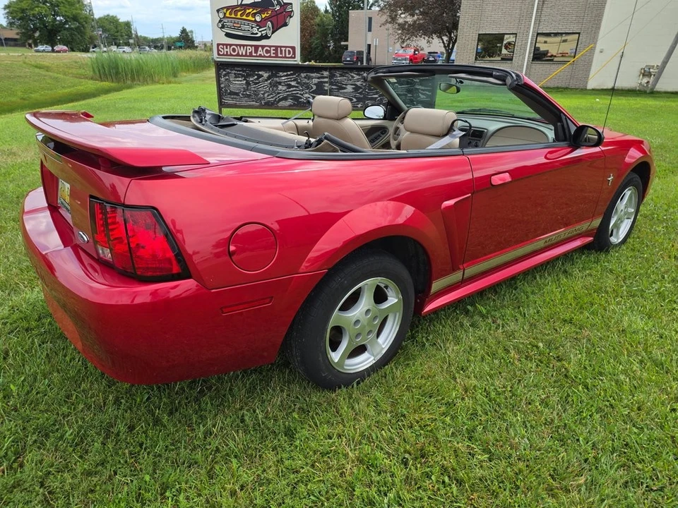2002 Ford SN95 Mustang - Image 16 of 31