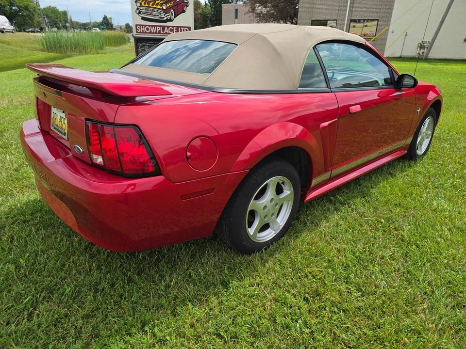 2002 Ford SN95 Mustang - Image 6 of 31