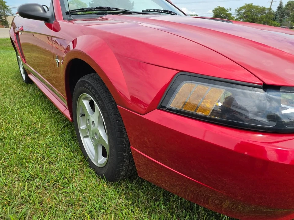 2002 Ford SN95 Mustang - Image 14 of 31