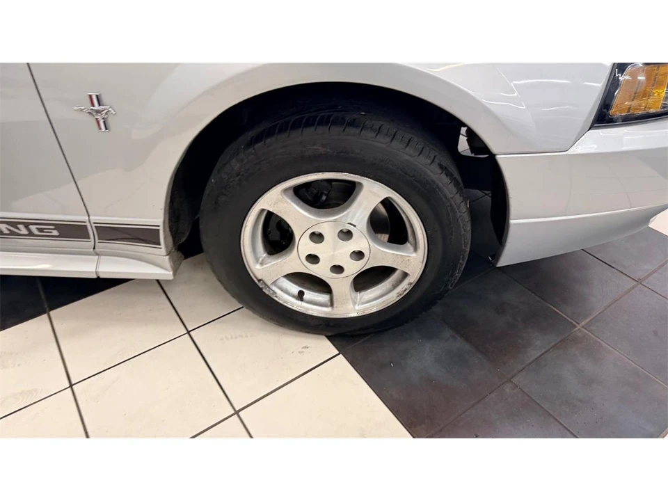 2002 Ford SN95 Mustang - Image 22 of 31
