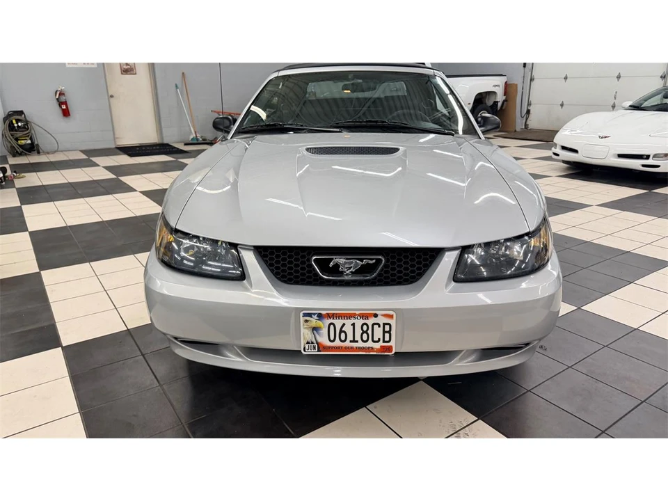 2002 Ford SN95 Mustang - Image 2 of 31
