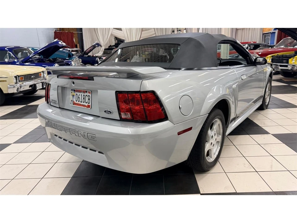 2002 Ford SN95 Mustang - Image 28 of 31
