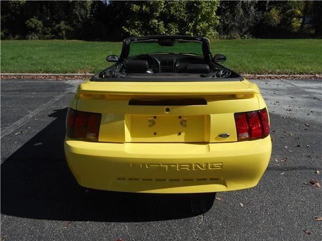 2002 Ford SN95 Mustang - Image 5 of 12