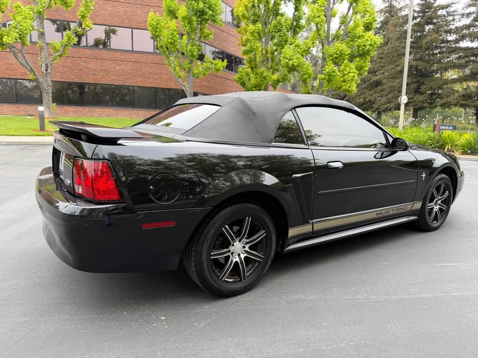2002 Ford SN95 Mustang - Image 7 of 16