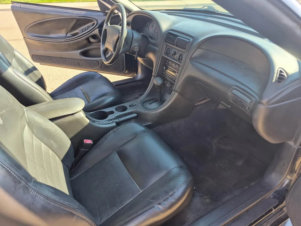 2002 Ford SN95 Mustang - Image 15 of 17