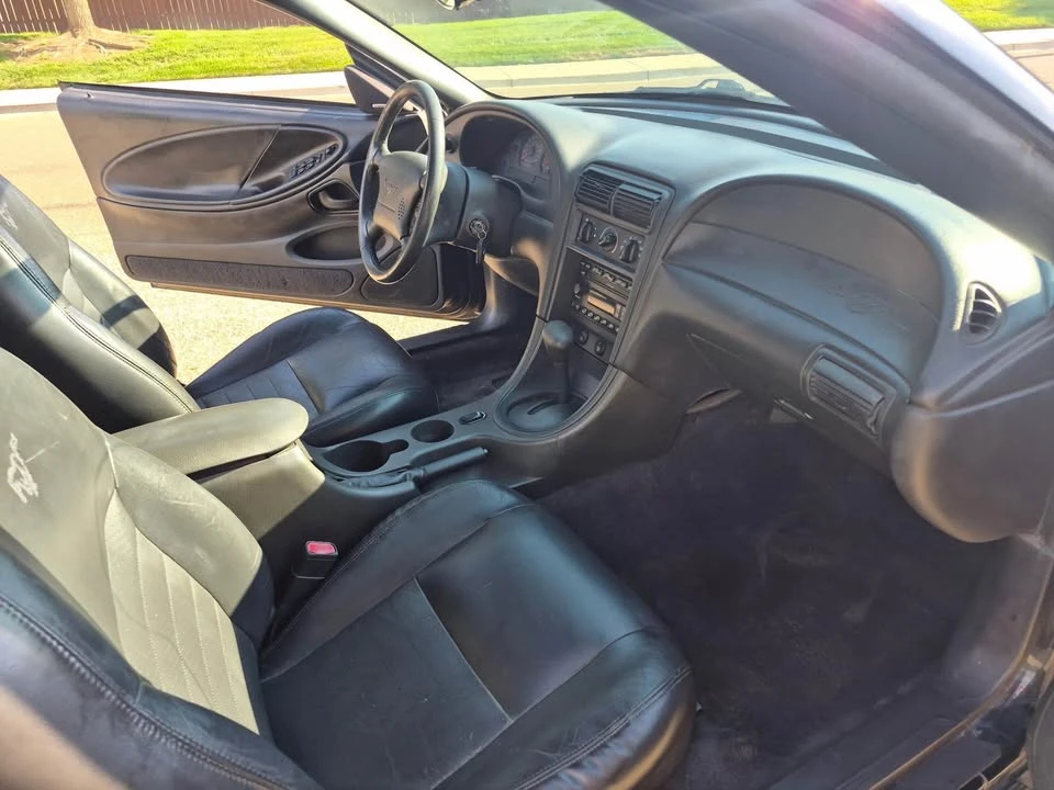 2002 Ford SN95 Mustang - Image 13 of 17