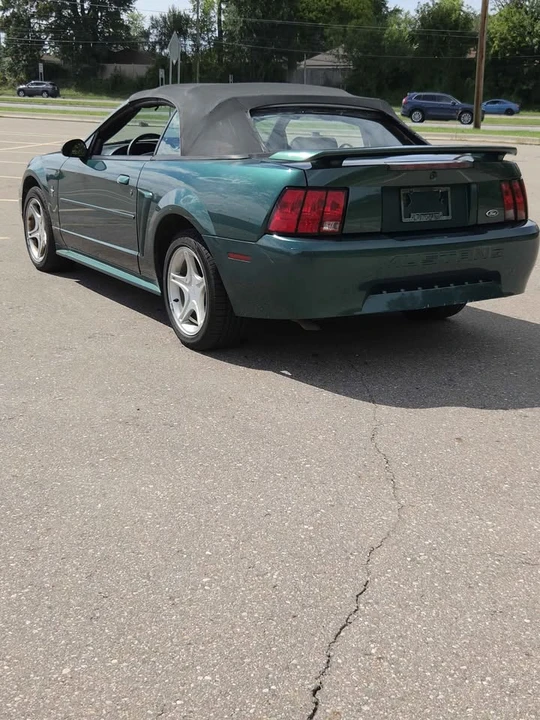 2002 Ford SN95 Mustang - Image 4 of 10