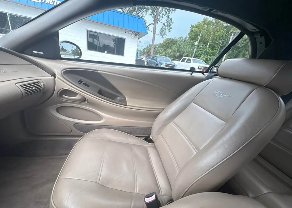 2002 Ford SN95 Mustang - Image 10 of 14