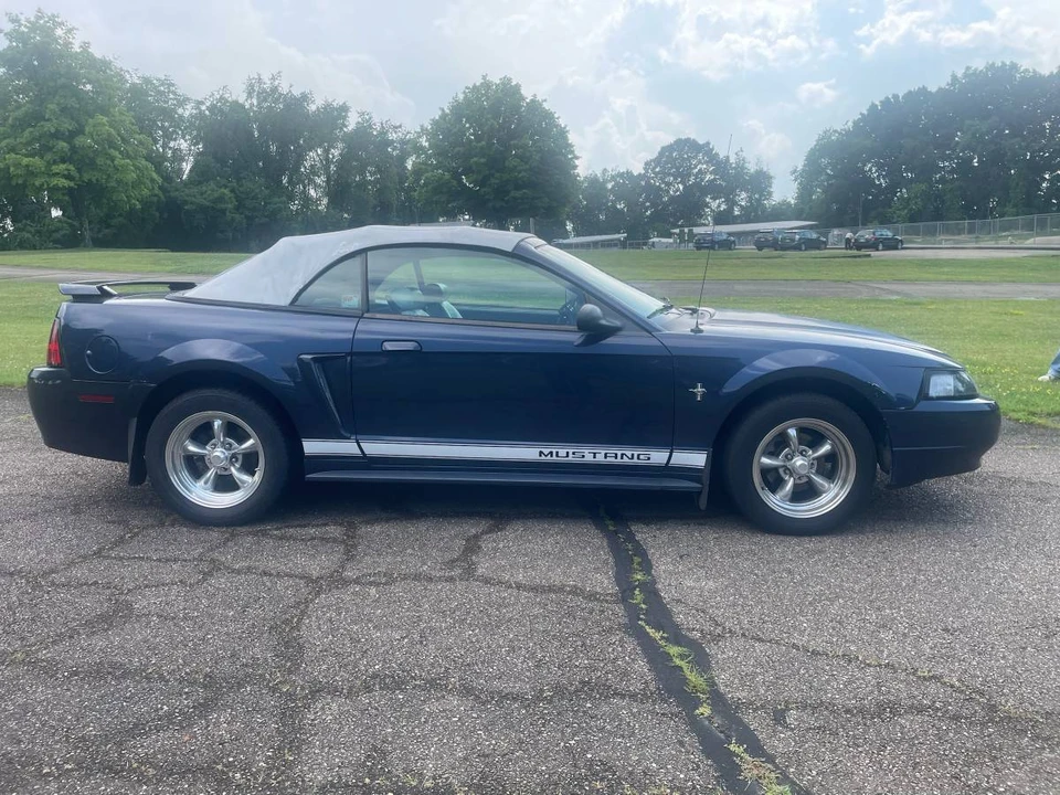 2002 Ford SN95 Mustang - Image 4 of 12