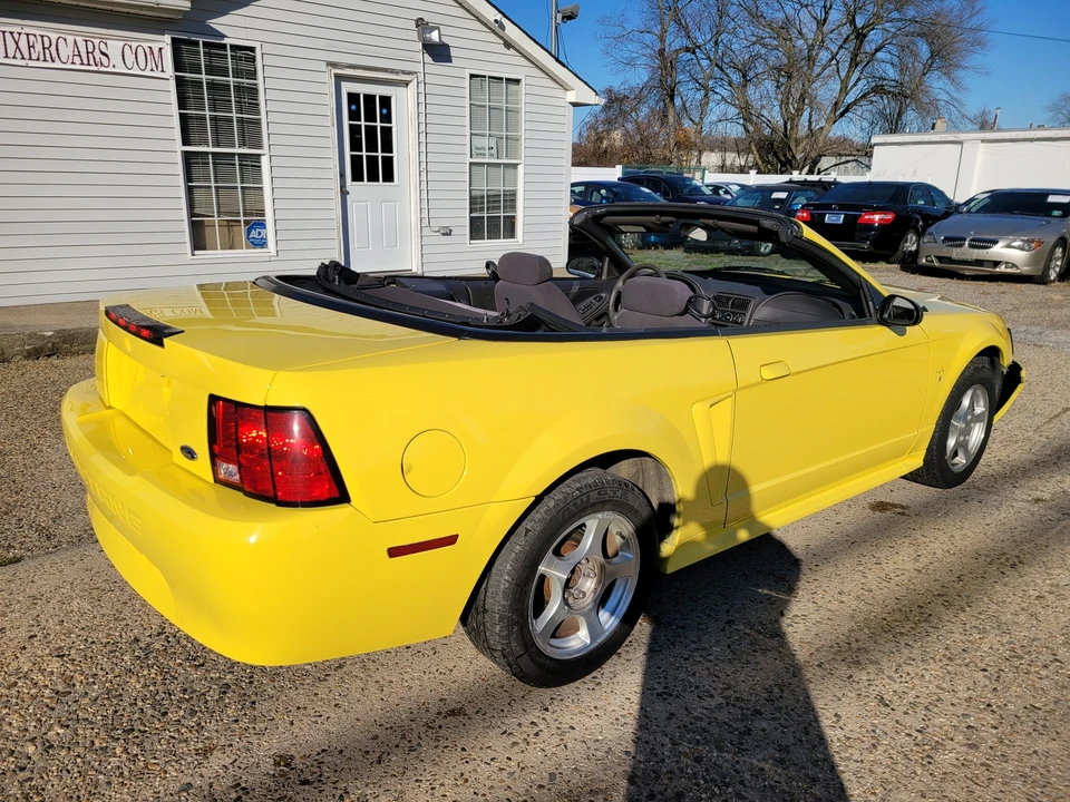 2002 Ford SN95 Mustang - Image 4 of 21