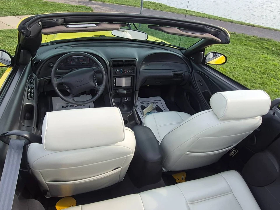 2002 Ford SN95 Mustang - Image 20 of 22