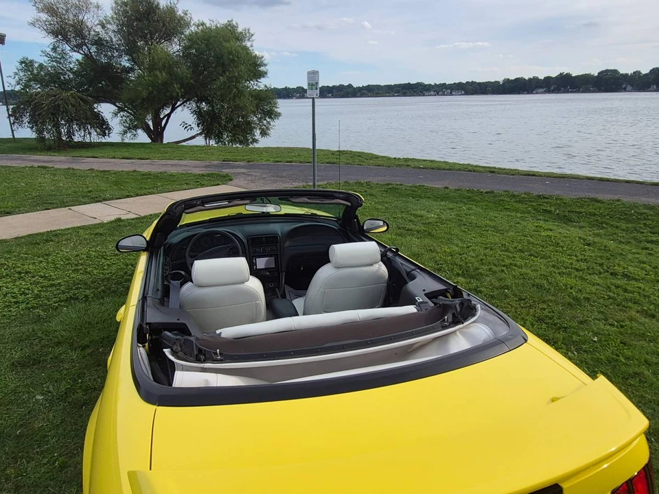 2002 Ford SN95 Mustang - Image 11 of 22
