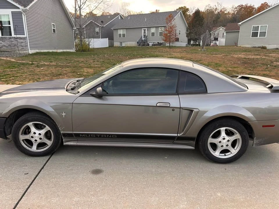 2002 Ford SN95 Mustang - Image 4 of 8