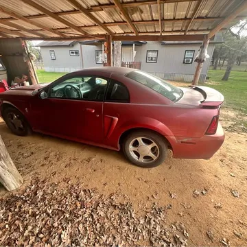 2002 Ford Mustang Coupe