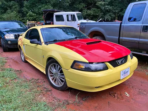 2002 Ford Mustang Coupe