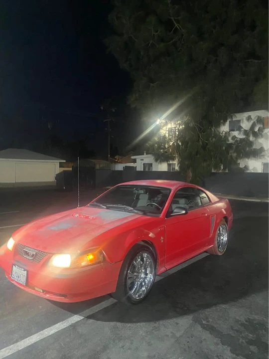2002 Ford SN95 Mustang - Image 2 of 12