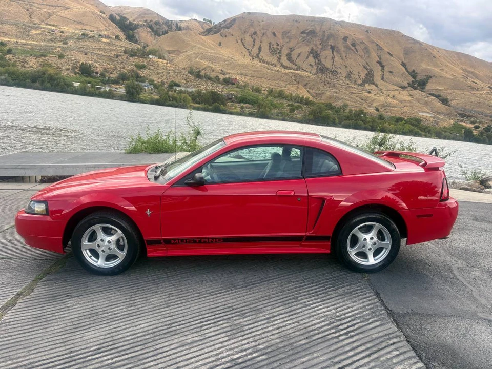2002 Ford SN95 Mustang - Image 3 of 16