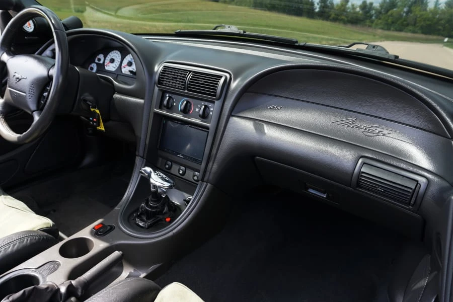 2002 Ford SN95 Mustang - Image 17 of 31