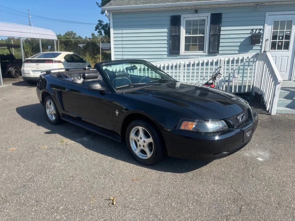 2002 Ford SN95 Mustang - Image 8 of 16