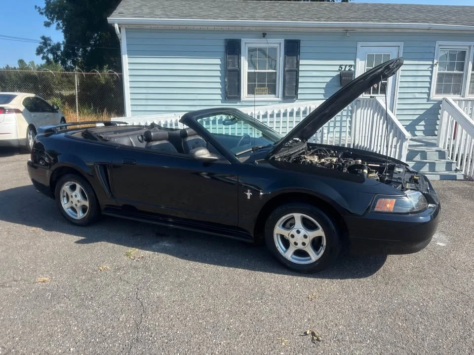 2002 Ford SN95 Mustang - Image 11 of 16