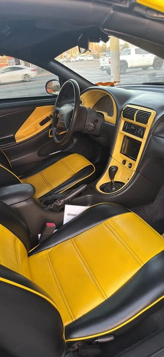 2002 Ford SN95 Mustang - Image 10 of 11