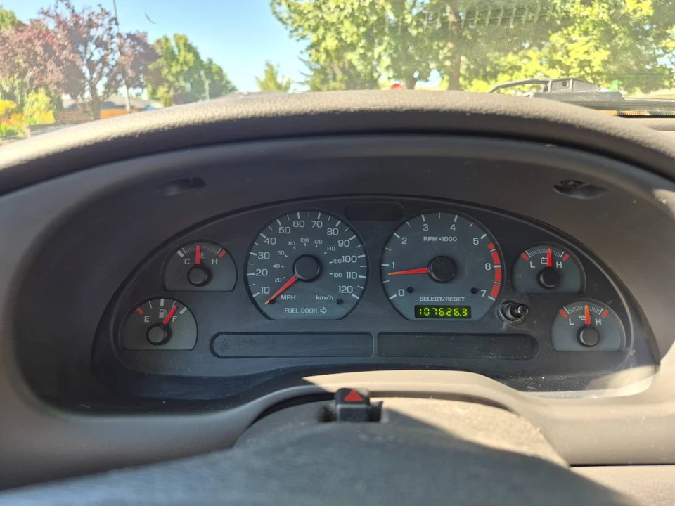 2002 Ford SN95 Mustang - Image 5 of 12