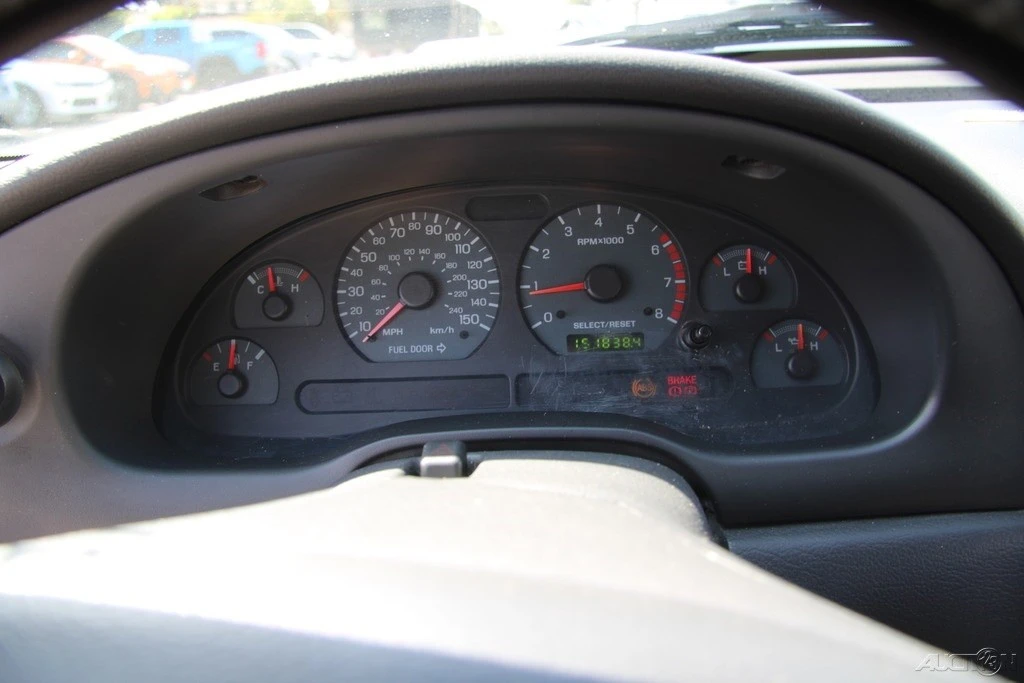 2002 Ford SN95 Mustang - Image 17 of 21