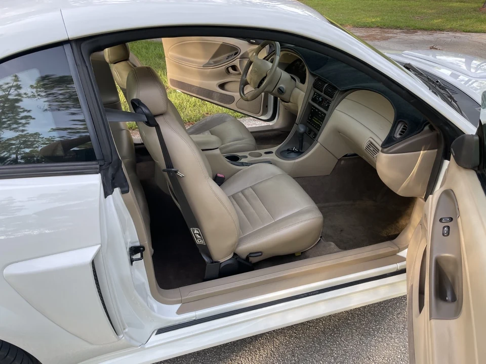 2002 Ford SN95 Mustang - Image 9 of 21