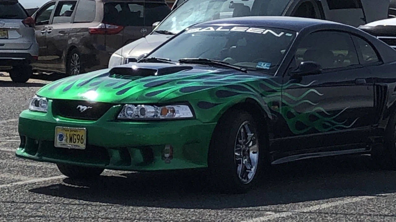 2002 Ford SN95 Mustang - Image 8 of 21