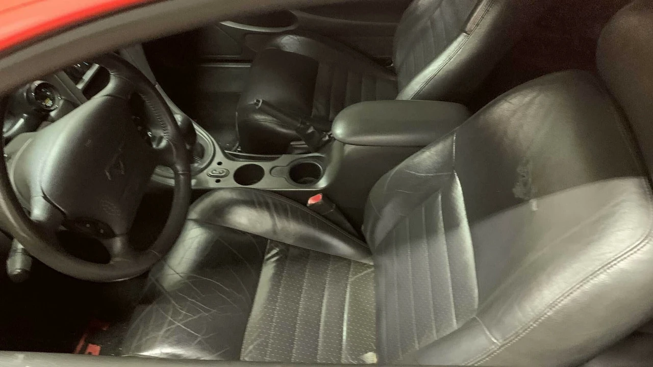 2002 Ford SN95 Mustang - Image 2 of 4