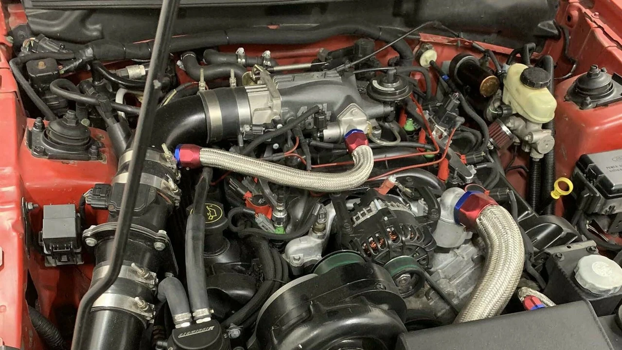 2002 Ford SN95 Mustang - Image 3 of 4