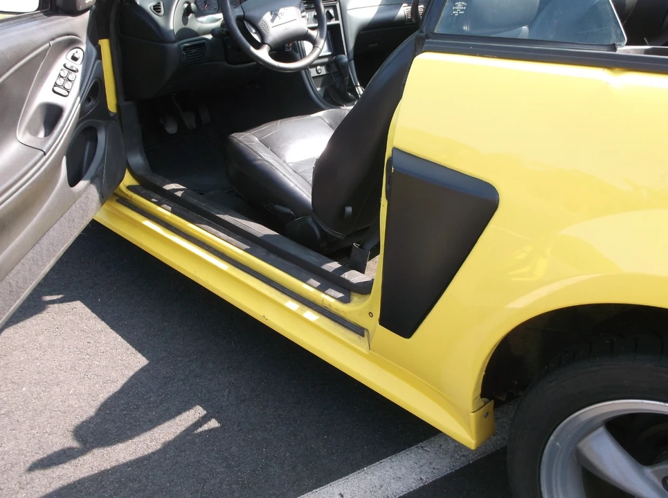 2002 Ford SN95 Mustang - Image 10 of 24