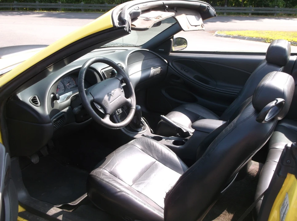 2002 Ford SN95 Mustang - Image 22 of 24