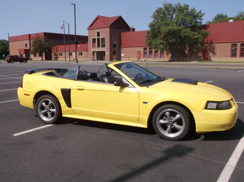 2002 Ford SN95 Mustang - Image 12 of 24