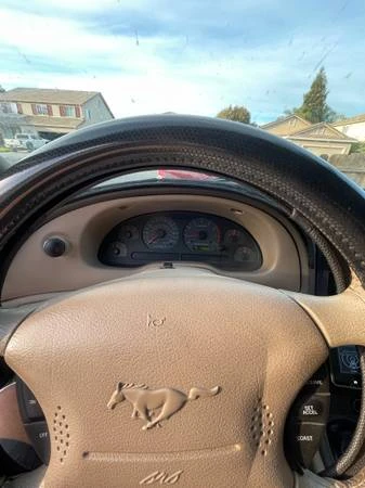 2002 Ford SN95 Mustang - Image 7 of 12
