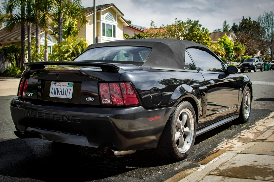 2002 Ford SN95 Mustang - Image 17 of 31