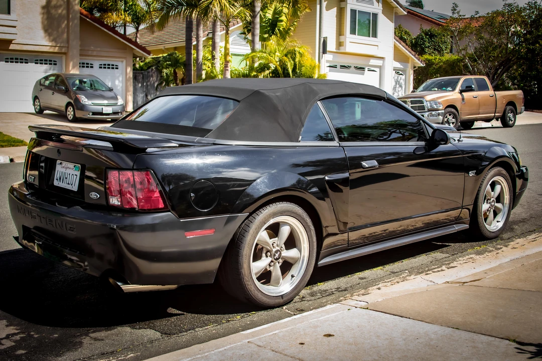 2002 Ford SN95 Mustang - Image 18 of 31