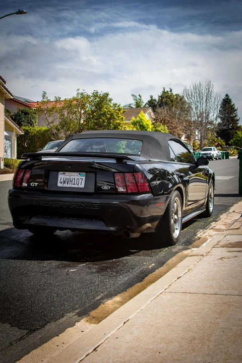 2002 Ford SN95 Mustang - Image 16 of 31