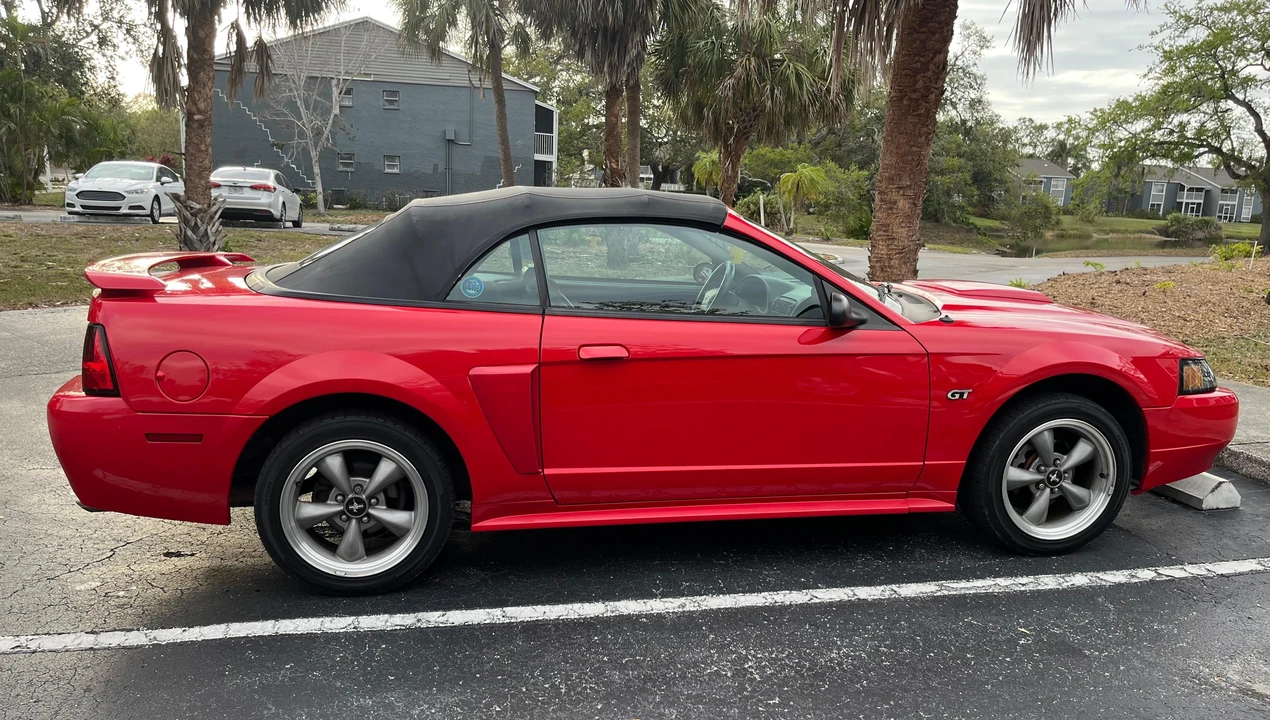 2002 Ford SN95 Mustang - Image 13 of 31
