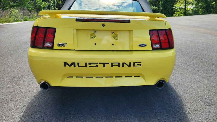2002 Ford SN95 Mustang - Image 6 of 15